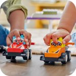 LEGO® DUPLO® 10445 F1® Team – racerbilar och förare