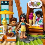 LEGO® Friends 42673 Familjesemester på strandresort