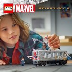 LEGO® Super Heroes 76321 Spider-Man mot Doc Ock: tunnelbanescenen