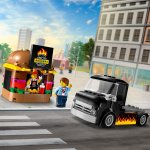 LEGO® City 60404 Ambulans och snowboardåkare