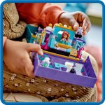 LEGO® Disney 43213 Den lilla sjöjungfrun sagobok